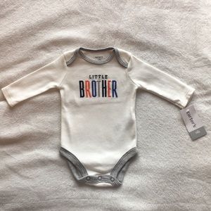 BABY NWT Carter’s newborn long sleeve onesie